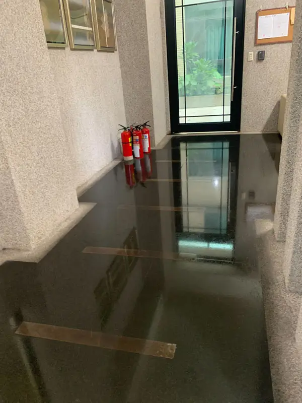 洗地打臘